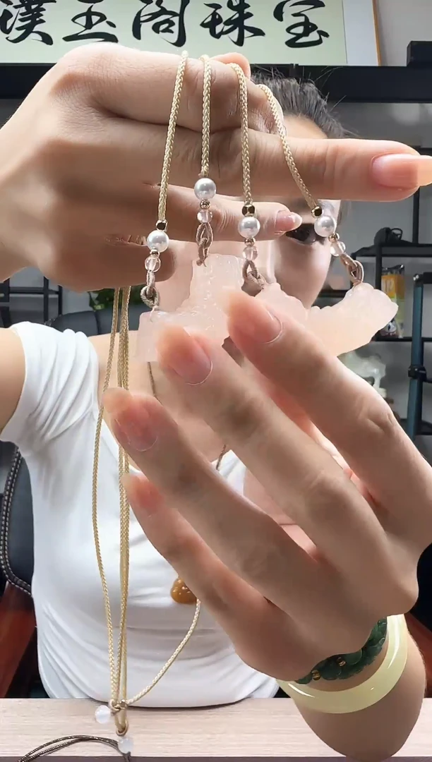 未镶嵌岫玉颈饰多样性发货拍一发一