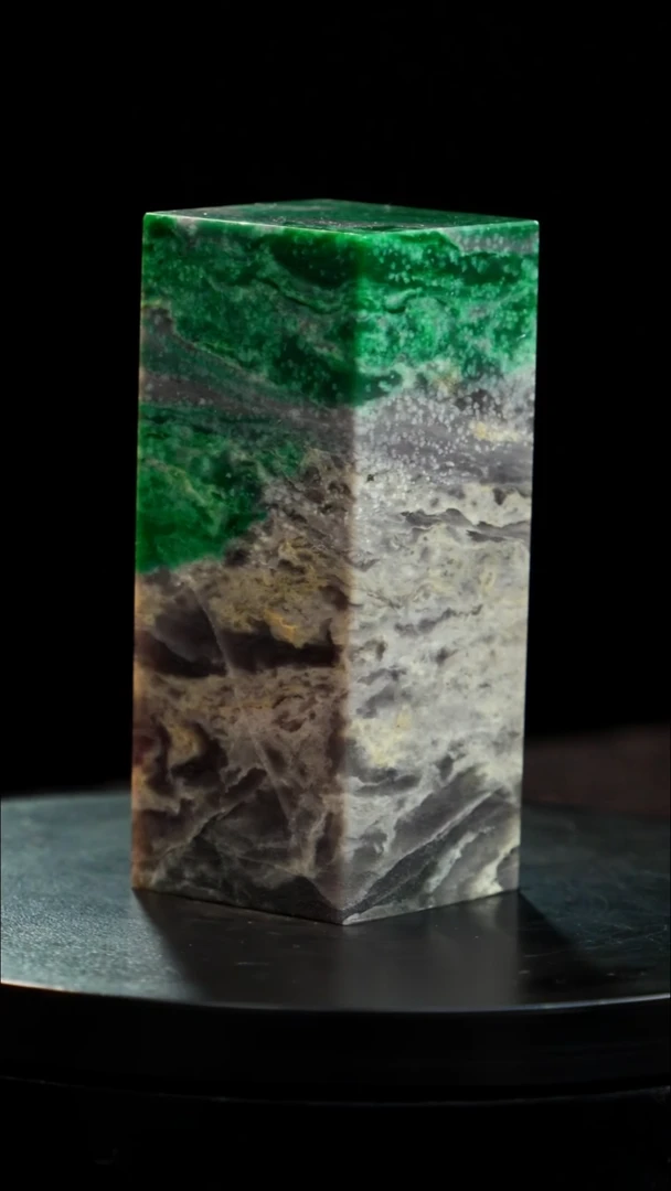 青田石老绿满天星