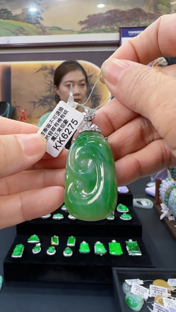 颈饰18K金镶嵌翡翠KK6275如意