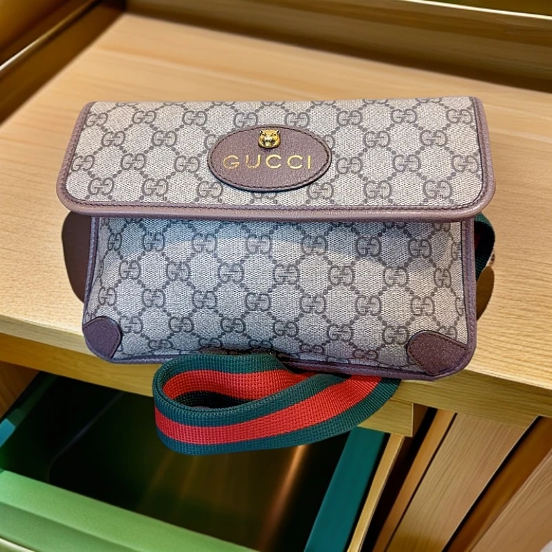 95新 GUCCI/古驰  老花虎头腰包 1184 2015