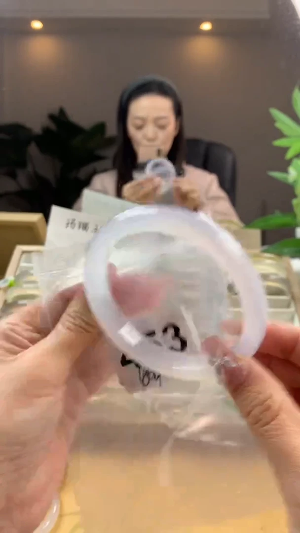 【闪购商品】玛瑙/玉髓手镯未镶嵌453