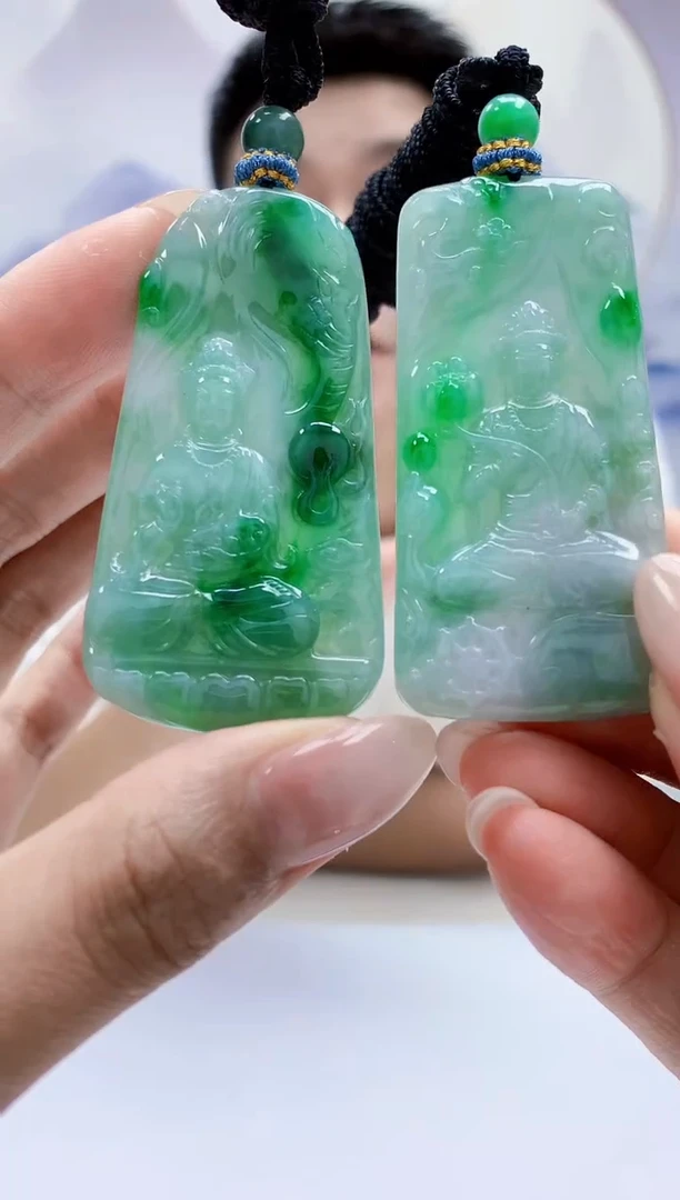 未镶嵌定制翡翠5028MM-毛货两件挂件167