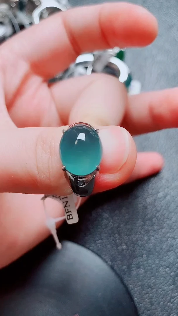 翡翠戒指银S925镶嵌翡翠