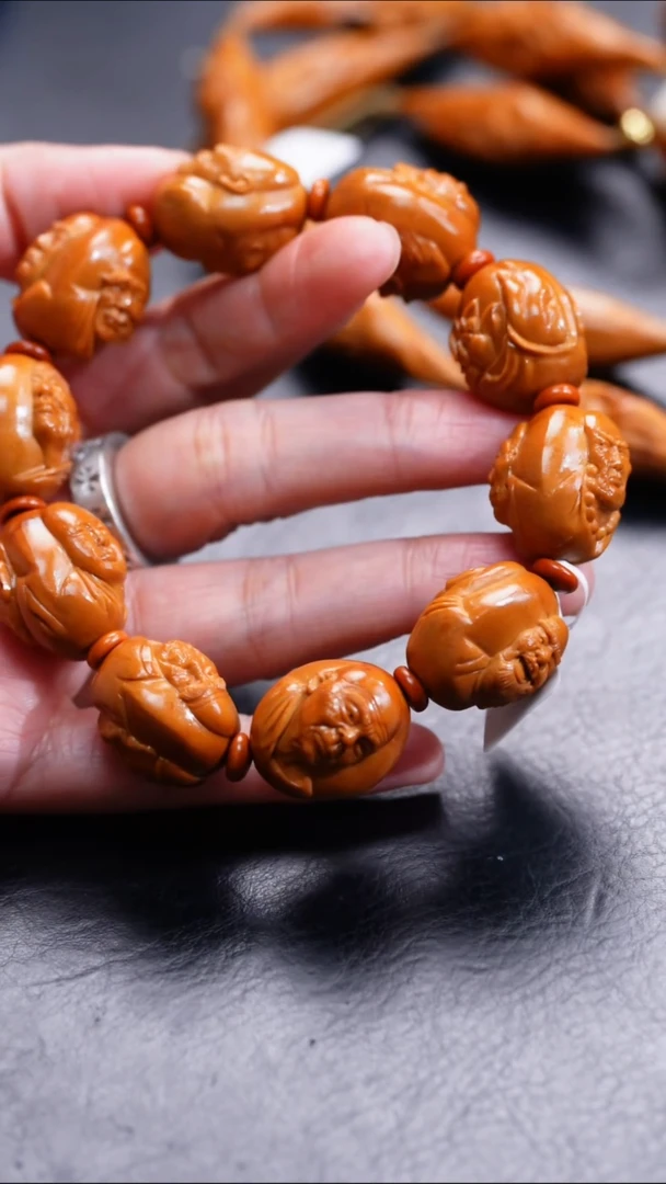 【闪购商品】橄榄核吊坠橄榄核