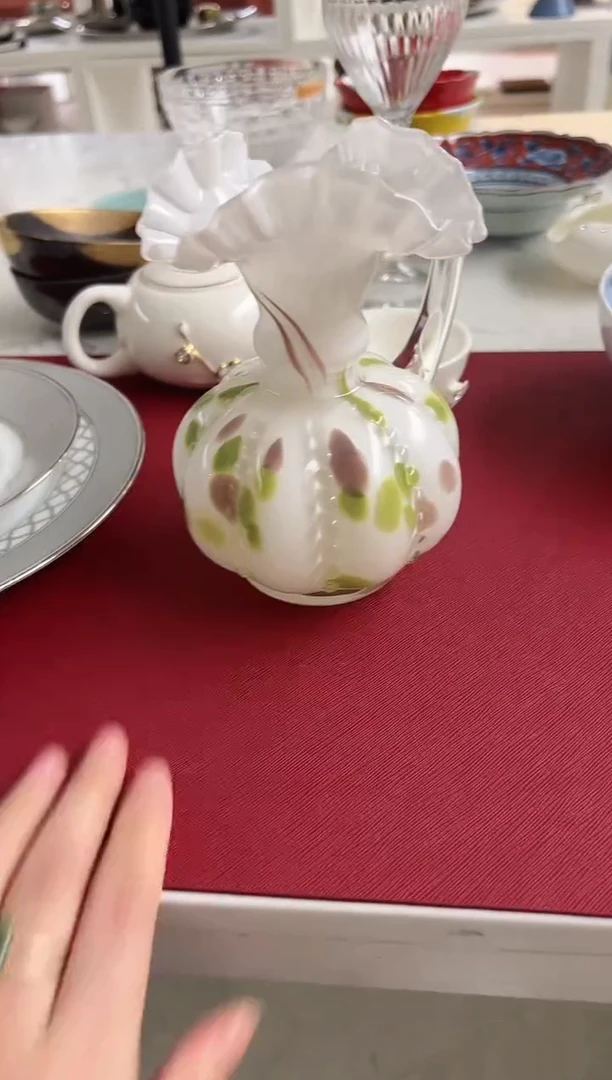 奶白琉璃花瓶 微瑕