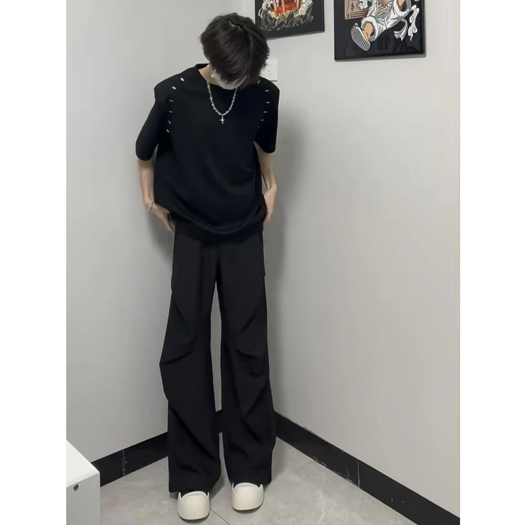 爆款新款穿搭黑色弯刀褶皱直筒垂坠男生直筒痞帅潮男裤子夏季裤子