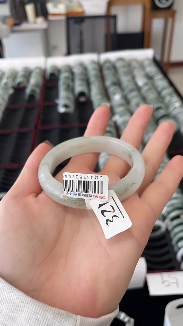 未镶嵌手镯石英质玉x321