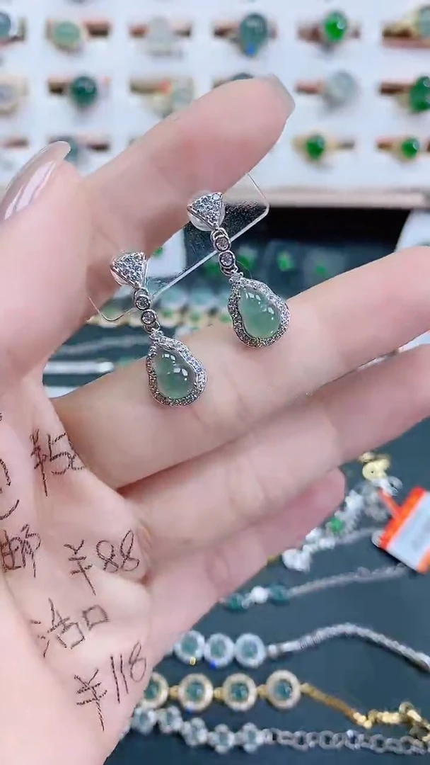 银S925镶嵌翡翠耳饰天然翡翠