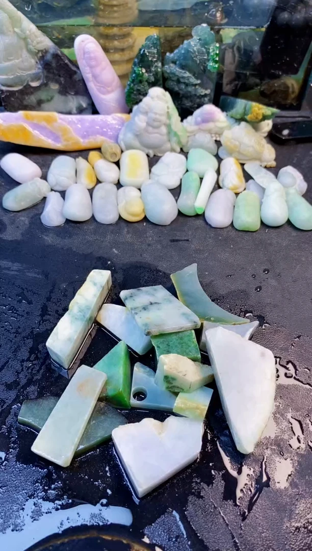 颈饰未镶嵌翡翠天然翡翠056