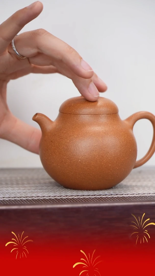 茶壶紫砂天铭轩/段泥/匏瓜/160c