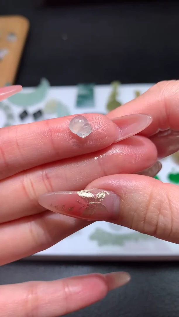 【闪购商品】定制翡翠未镶嵌毛货