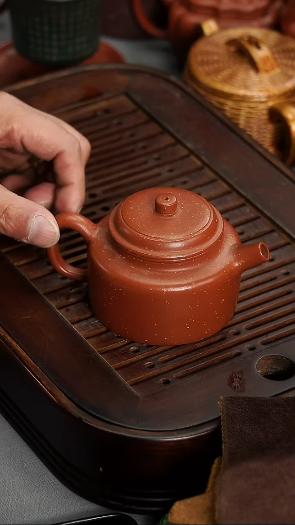 茶壶紫砂宜兴紫砂铺砂朱泥德钟