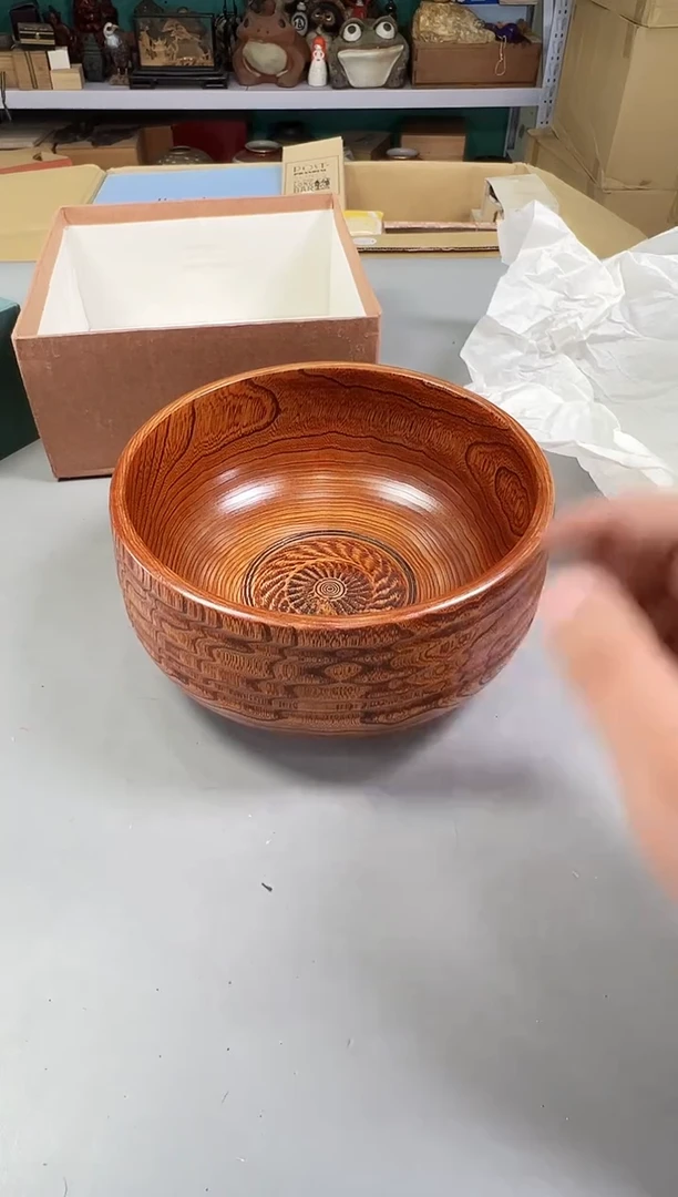 瓷片梅****8008中古产品，默认微瑕，谨慎参拍