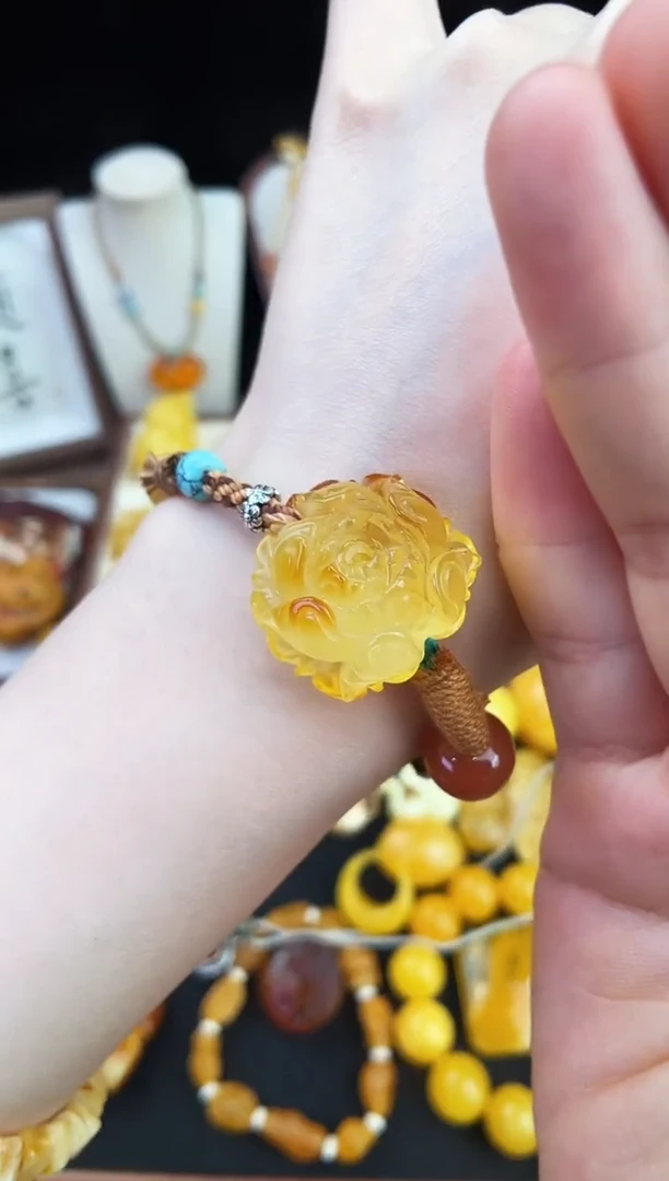 琥珀未镶嵌珠宝奇石柒月