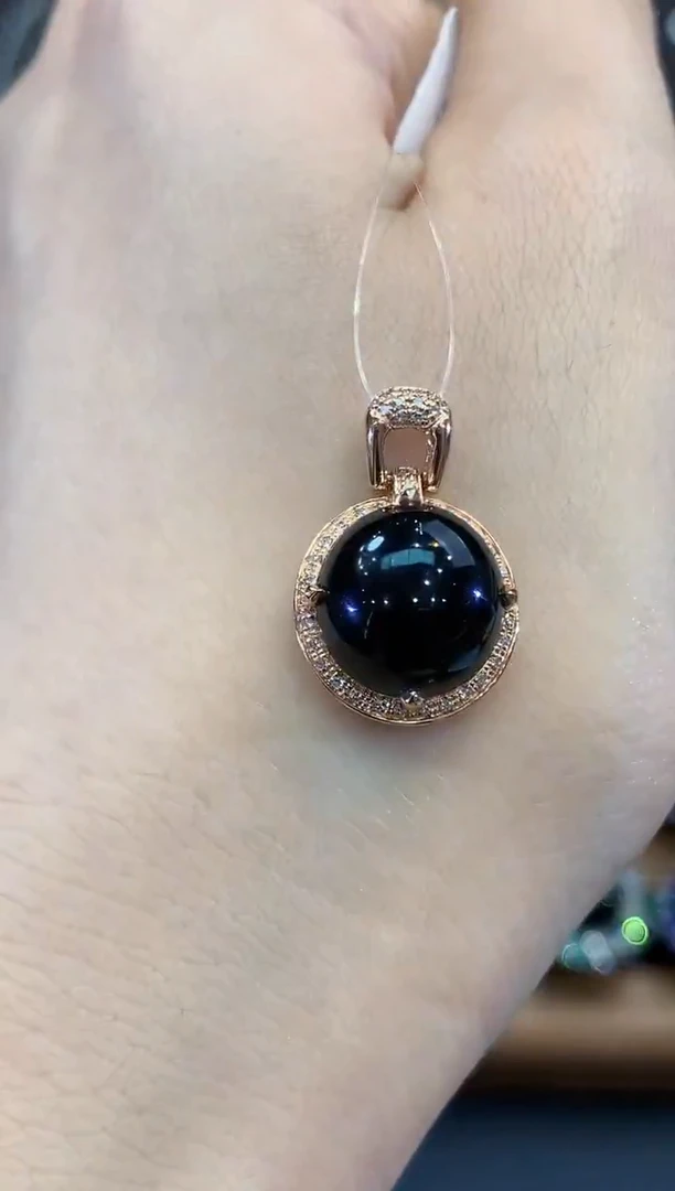 吊坠(不含链)18K金镶嵌翡翠C82