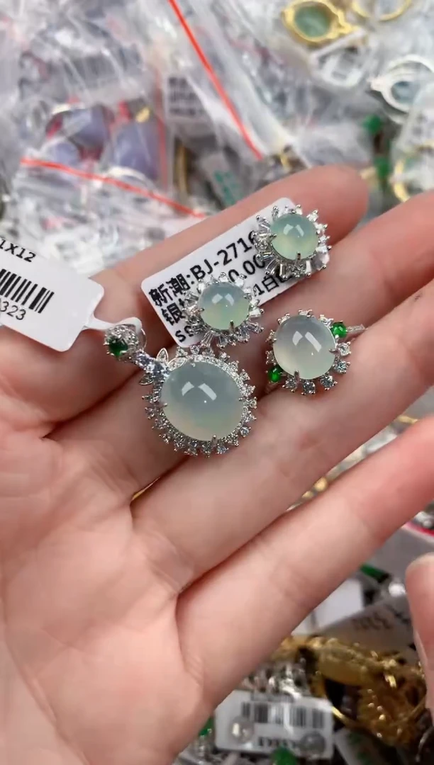 银S925镶嵌戒指翡翠10             6