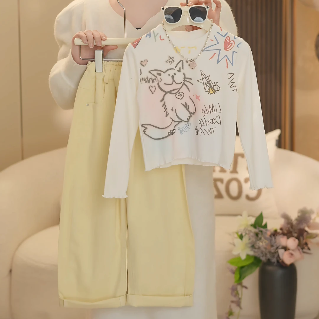 女童2025春季新款洋气设计感卡通涂鸦打底衫YY025