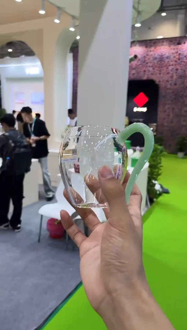 清颜公杯绿玉晶焱金标