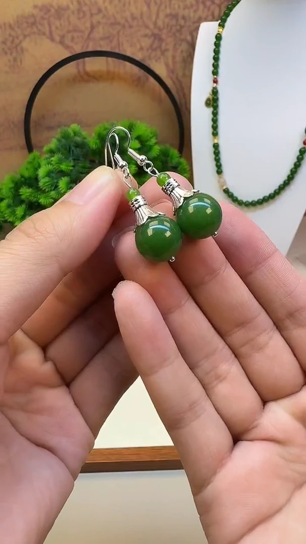 银S925镶嵌和田玉耳饰E180