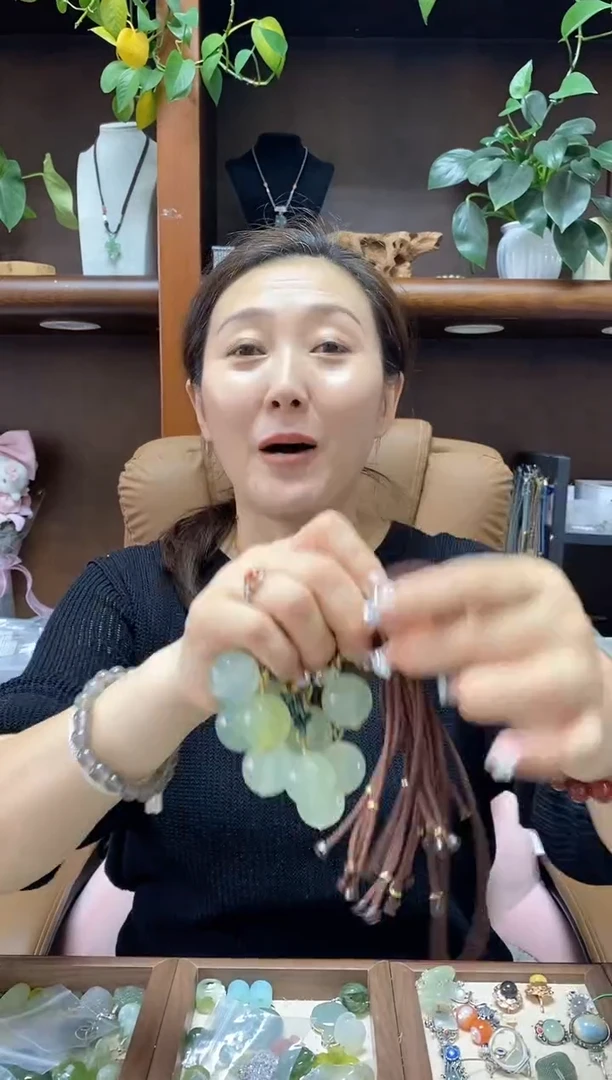 未镶嵌岫玉吊坠多样性发货其中发一