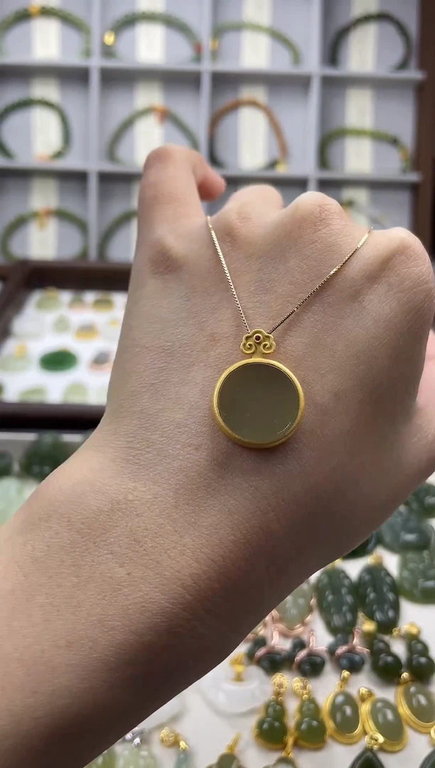 吊坠(不含链)银S925镶嵌和田玉吊坠(不含链) 银S925镶嵌 和田玉