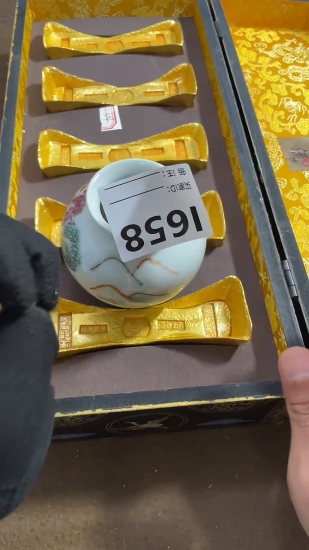 编码L658瓷器摆件（代拍链接）