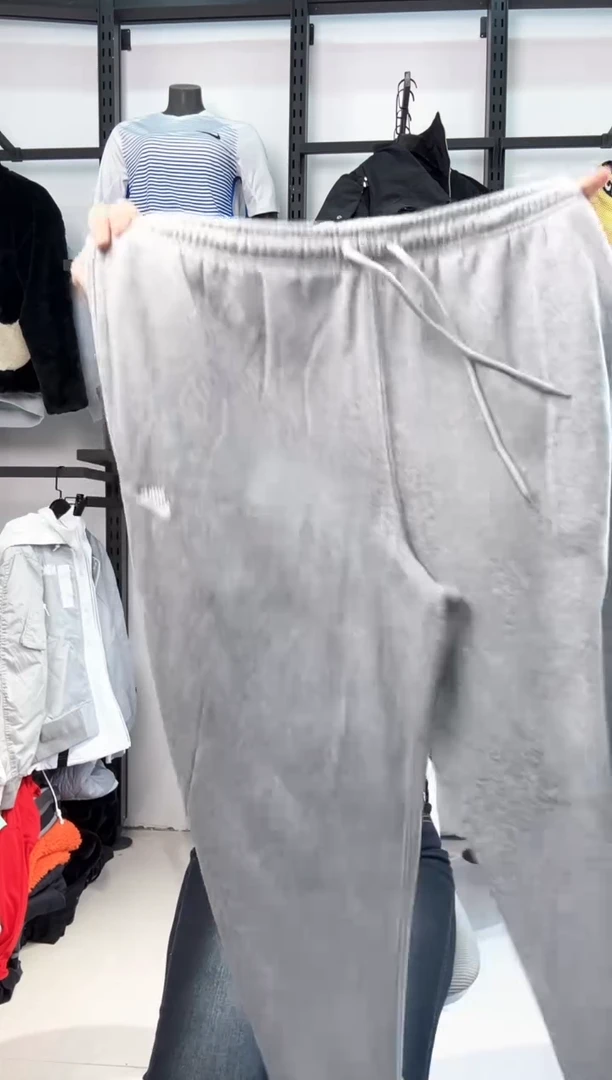 2500 编码  瑕疵直播间过款为准 尺码180