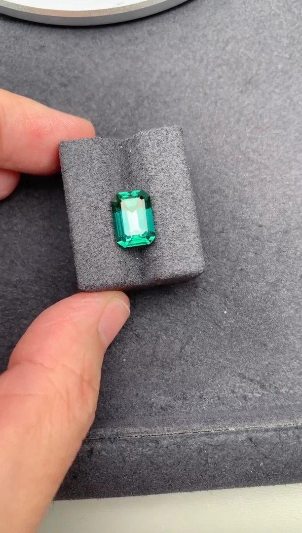 未镶嵌裸石碧玺3.4ct 拉贡碧玺BA