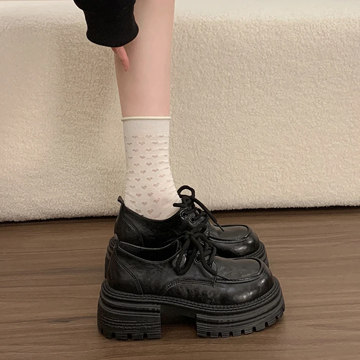 粗跟增高厚底黑色小皮鞋女单鞋春秋新款英伦风复古系带百搭乐福鞋