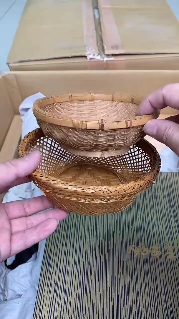 日瓷回流竹筐2个