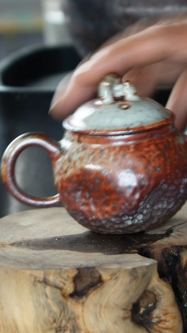 紫砂全手工手捏小壶