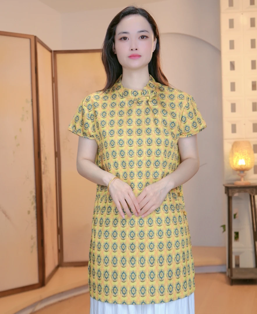 侧领一粒扣圆圈印花黄色中长小衫 101