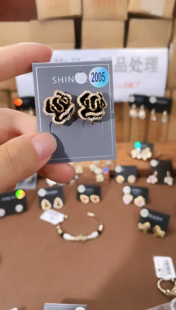 铜合金925银锆石萱2005