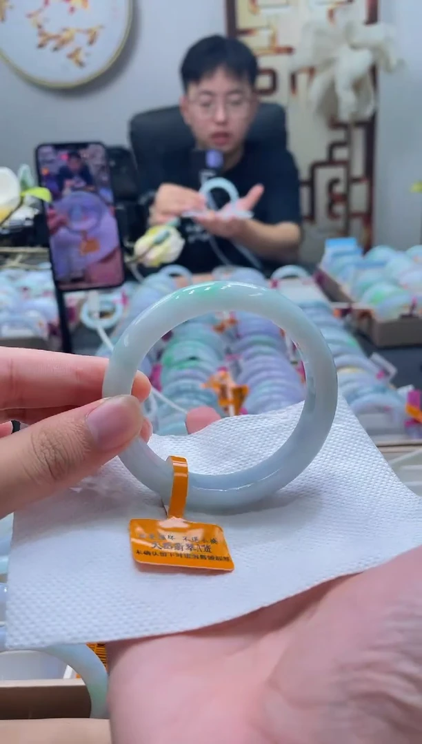 未镶嵌手镯翡翠210-59