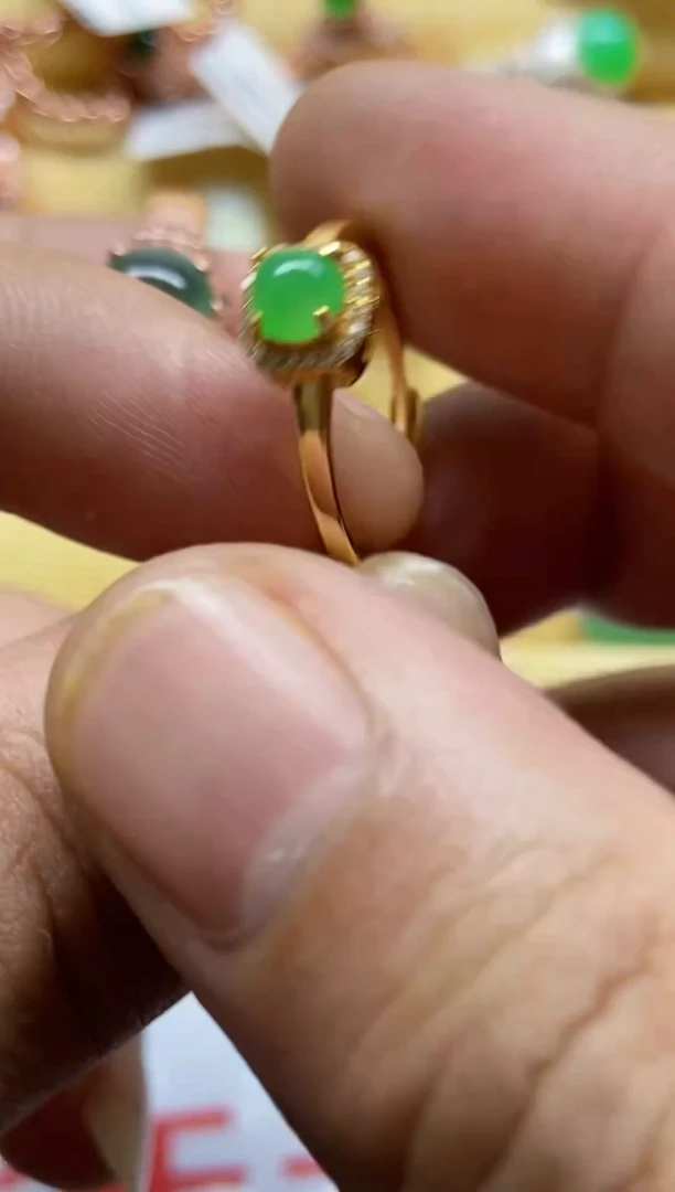 【闪购商品】翡翠戒指银S925镶嵌0000