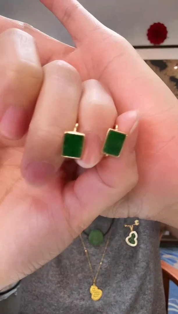 【闪购商品】翡翠耳饰银S925镶嵌耳饰