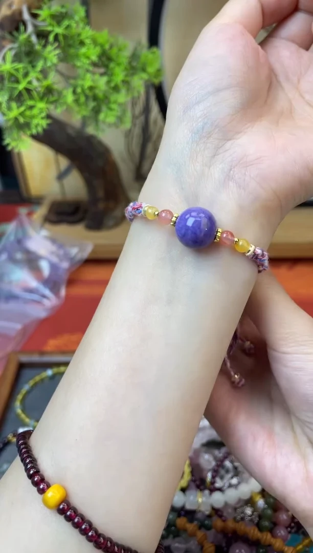 【闪购商品】查罗石（紫龙晶）手绳未镶嵌285