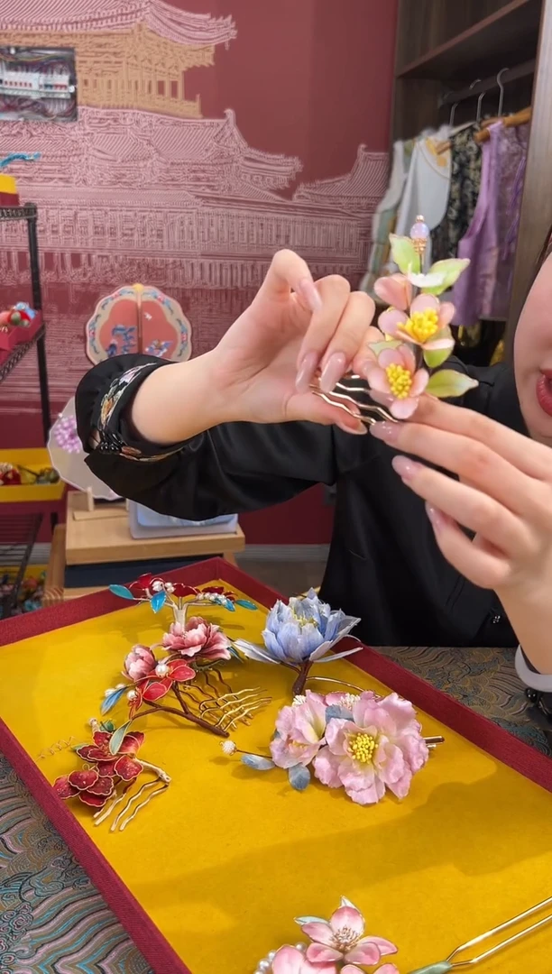 【闪购商品】刺绣非遗绒花（发饰）