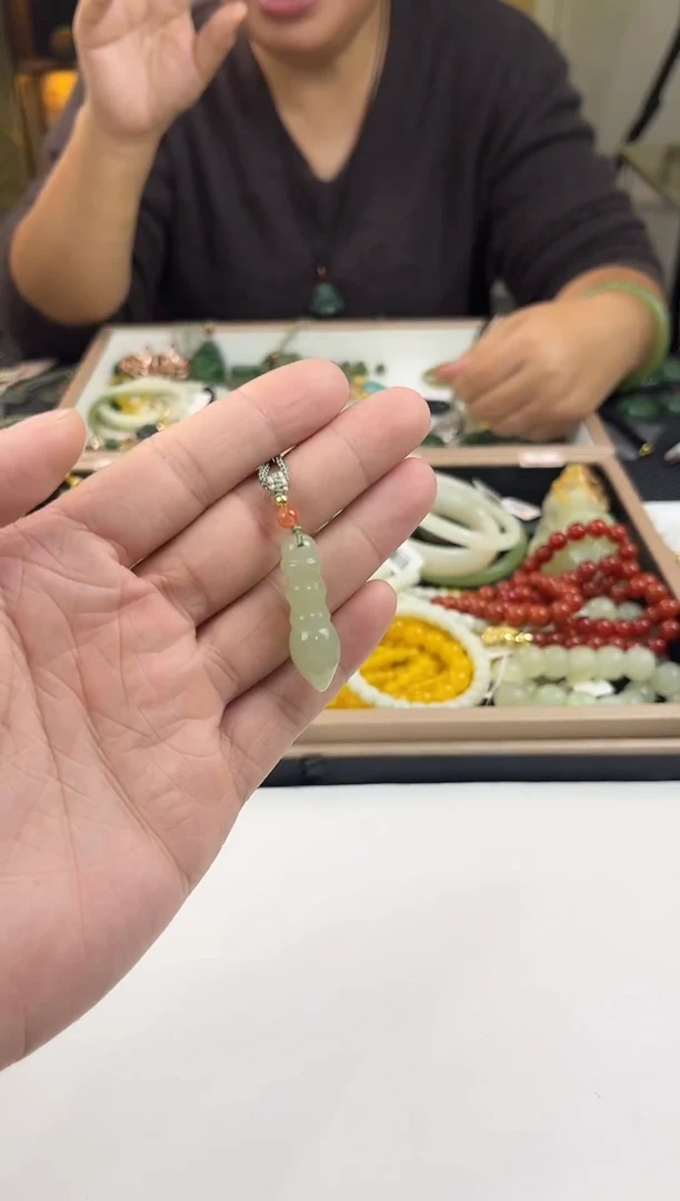 颈饰未镶嵌和田玉多样性拍一发一  2.01
