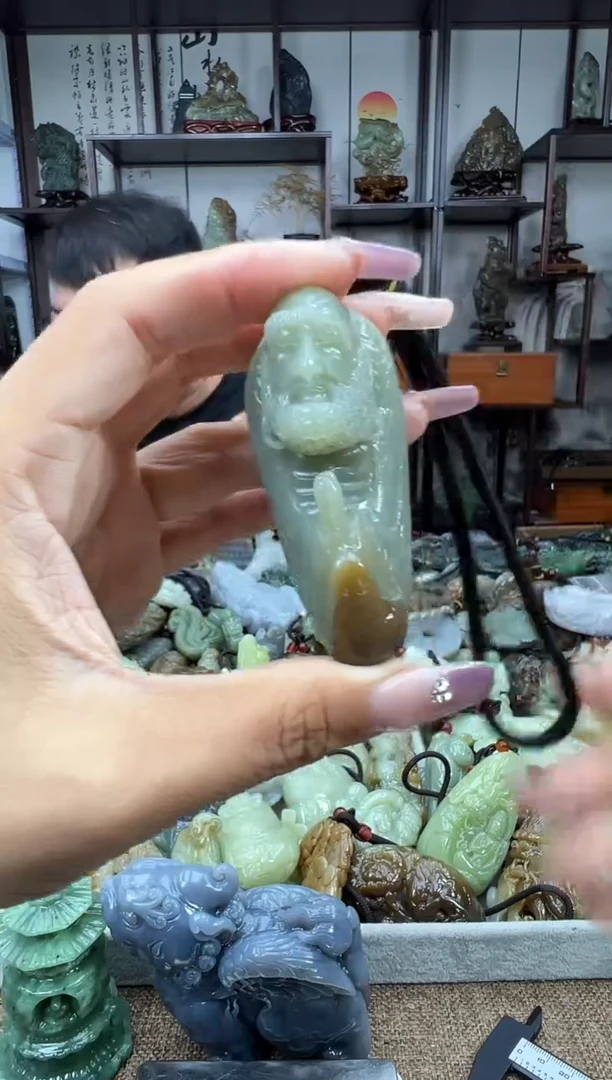 未镶嵌和田玉把件1