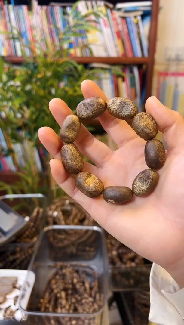 【闪购商品】沉香手串棋楠留疤单圈