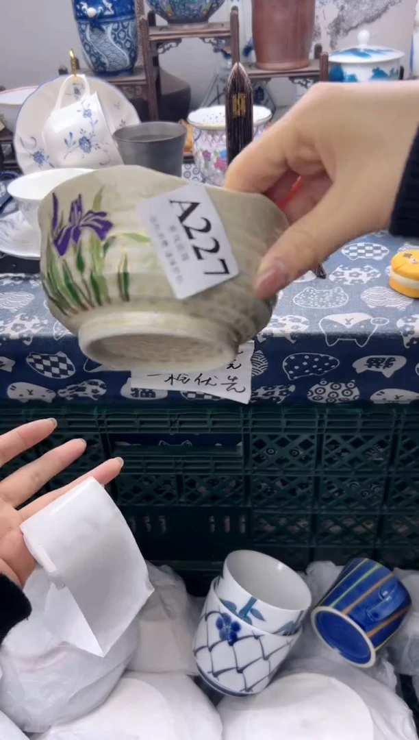 瓷片V****✌    A227