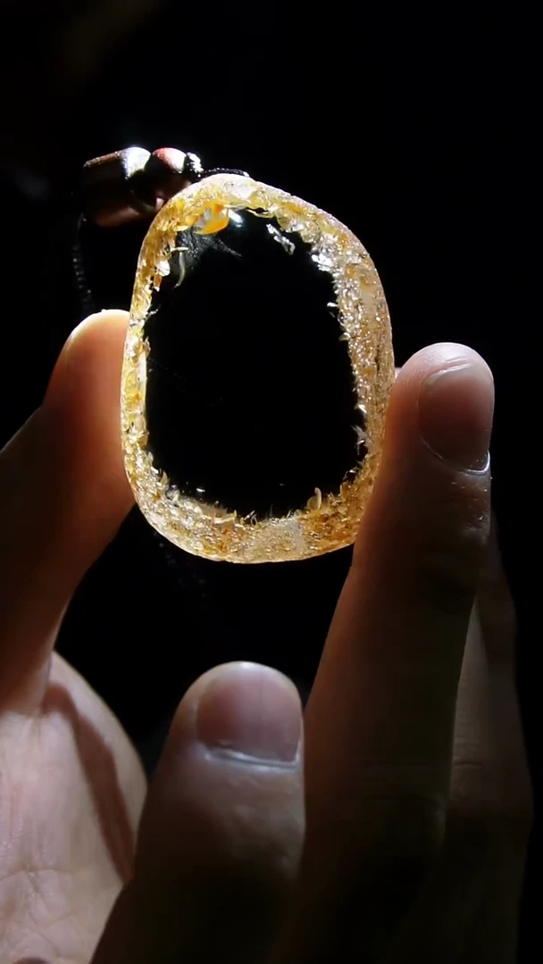 吊坠(赠链)未镶嵌水晶水晶