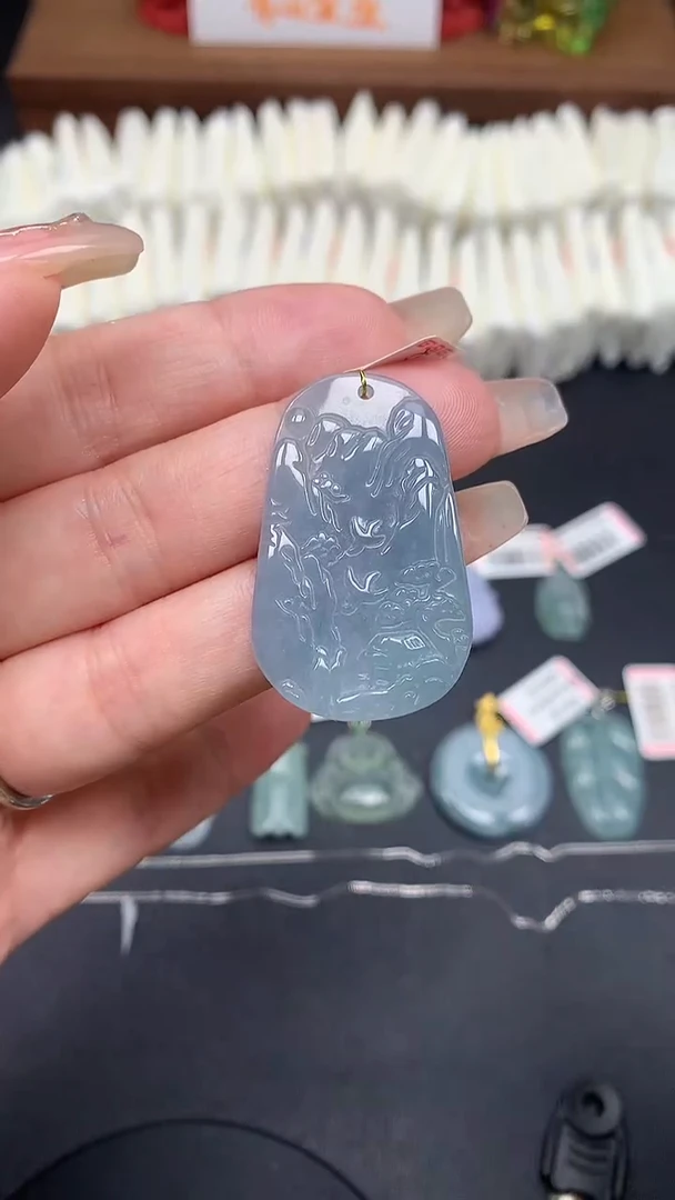 【闪购商品】翡翠吊坠(不含链)未镶嵌MS160383