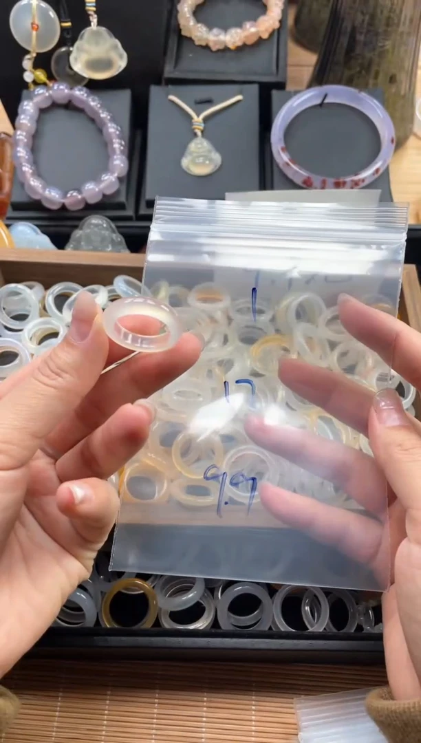 未镶嵌戒指玛瑙/玉髓1