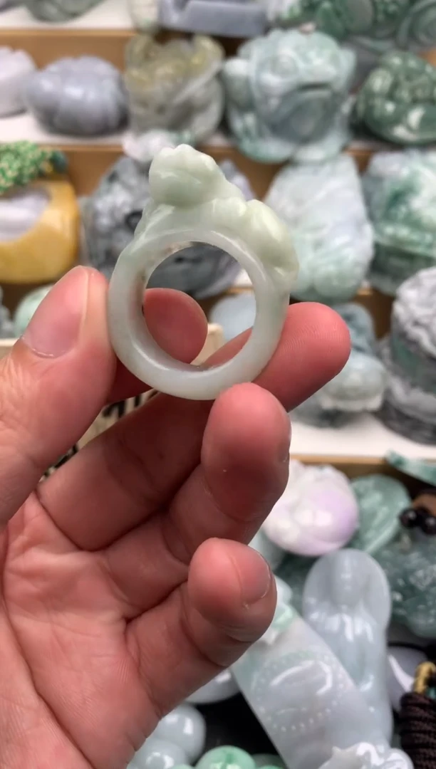 吊坠(不含链)未镶嵌翡翠1