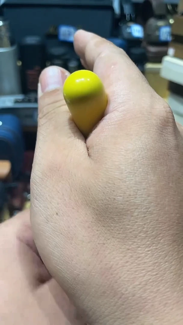 瓷片闪购商品 如图所示