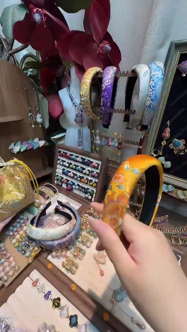 【预售48小时发】三马金桔蝶恋花发箍