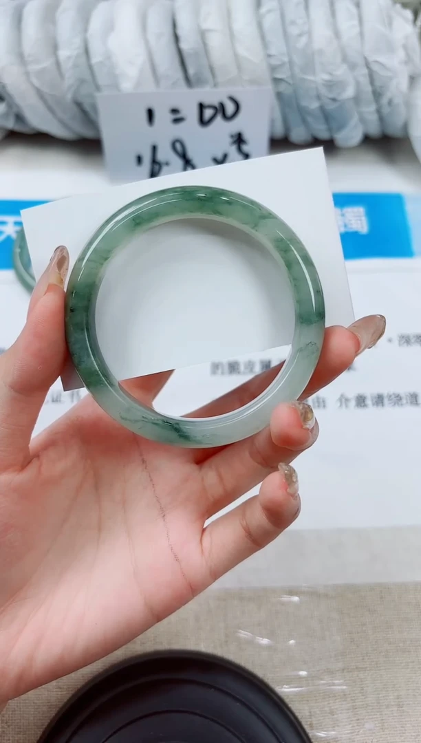 石英质玉手镯未镶嵌157-（56）