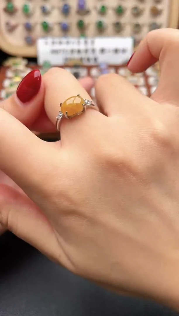 银S925镶嵌戒指翡翠一物一证一礼盒